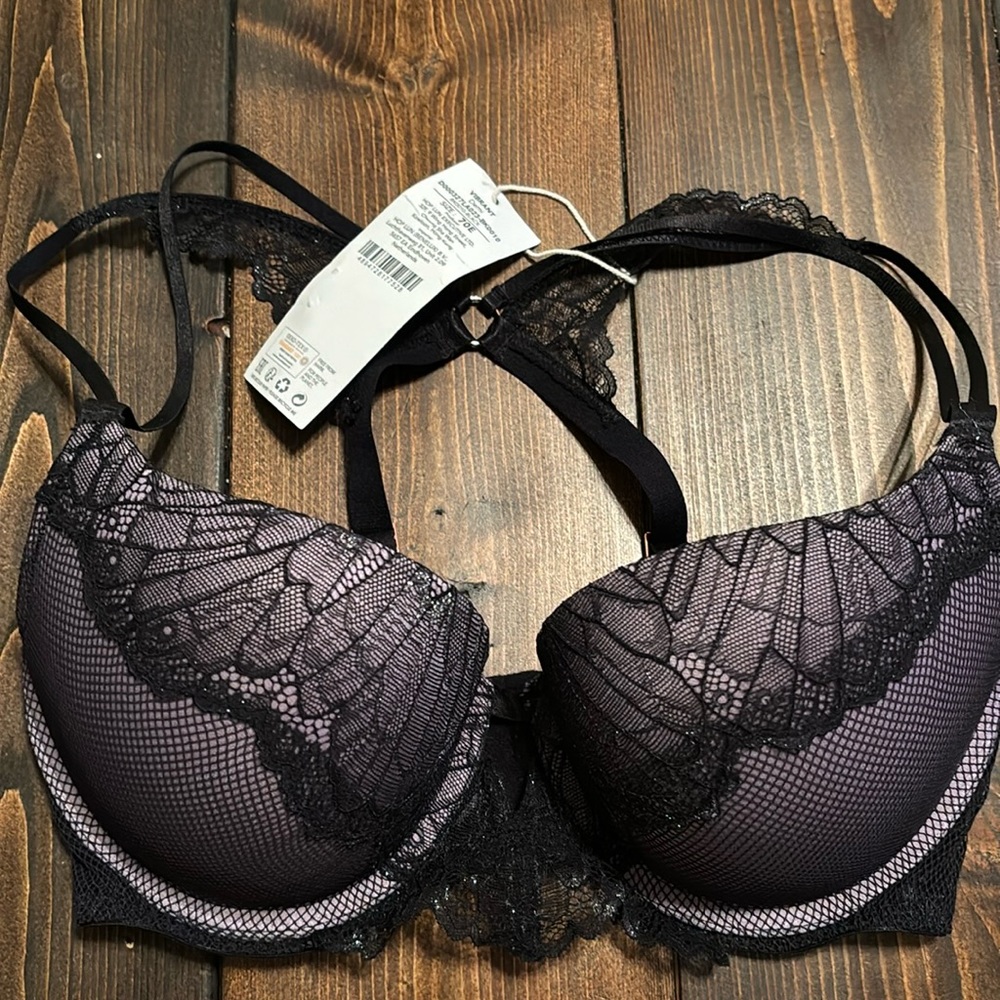 NWT Dorina 32 DD